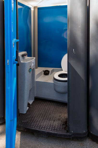 Best Portable restroom trailer rental  in Robert Lee, TX